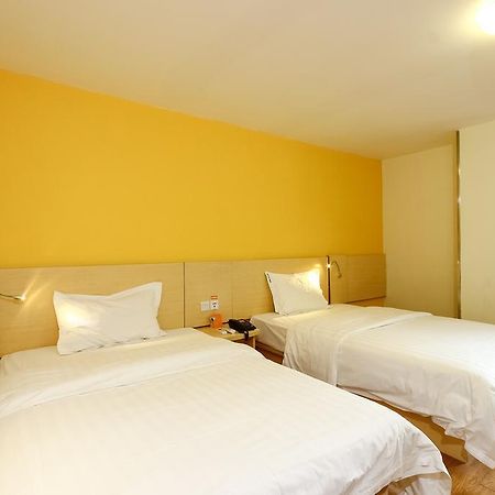 7Days Inn Guangzhou New Tianhe Park ภายนอก รูปภาพ